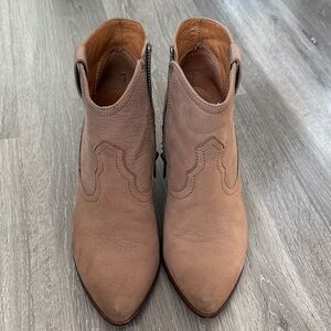 Frye Tan Ankle Cowboy Booties 8